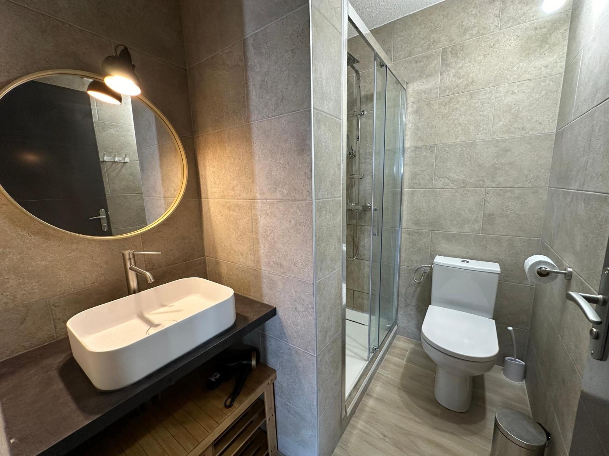 Appartement Climatise Avec Chambre Et Parking Privatif Locations Vld Camargue 생트마리들라메르 외부 사진